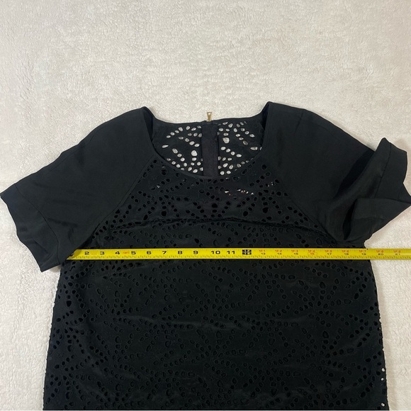 Rebecca Taylor Short Sleeve Hi Low Hem Silk Eyelet T-Shirt Black Women's Size 6 - Picture 7 of 8